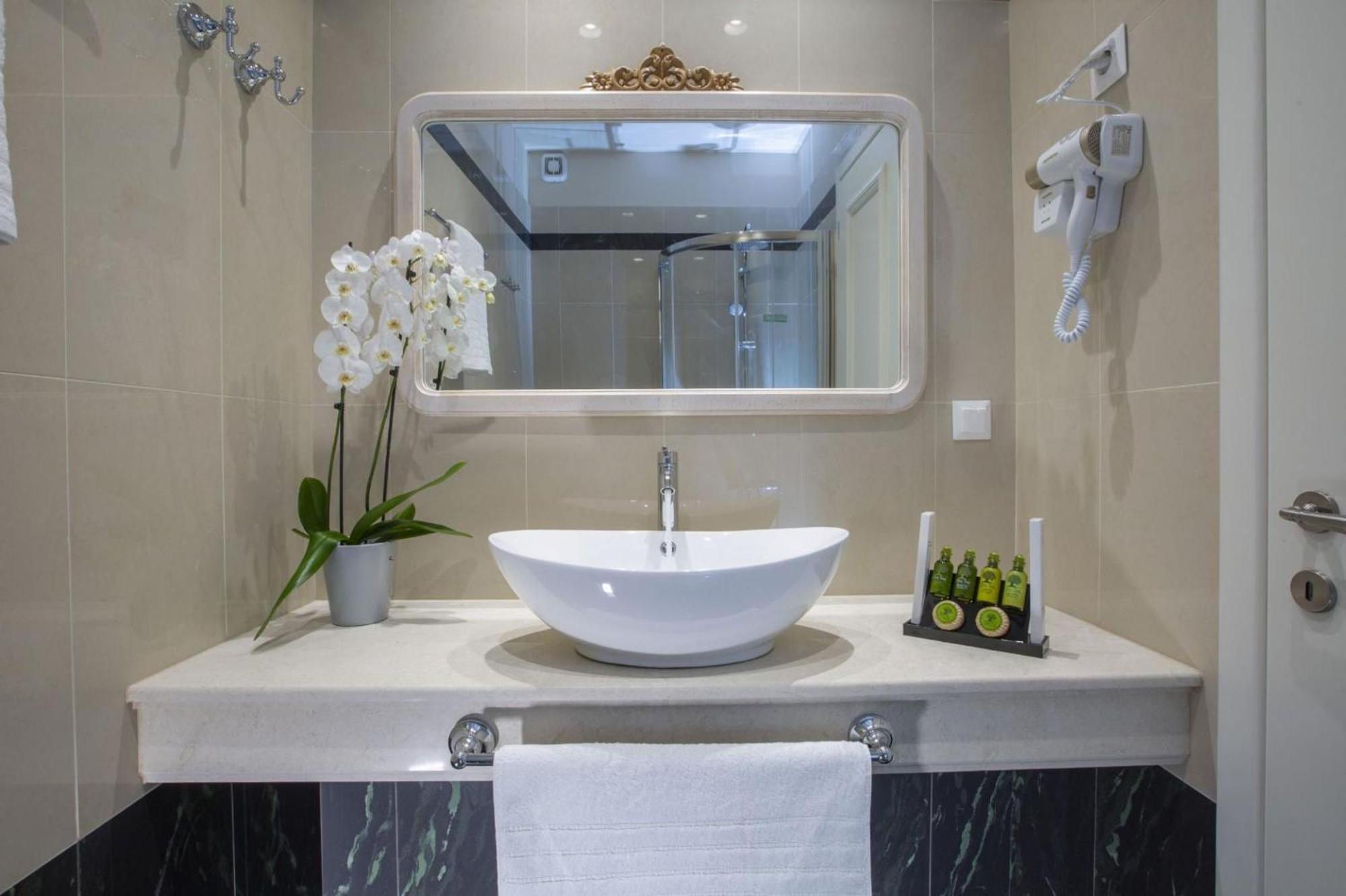 Vk Luxury Suites - Private Parking - Adults Only Nydri  Luaran gambar